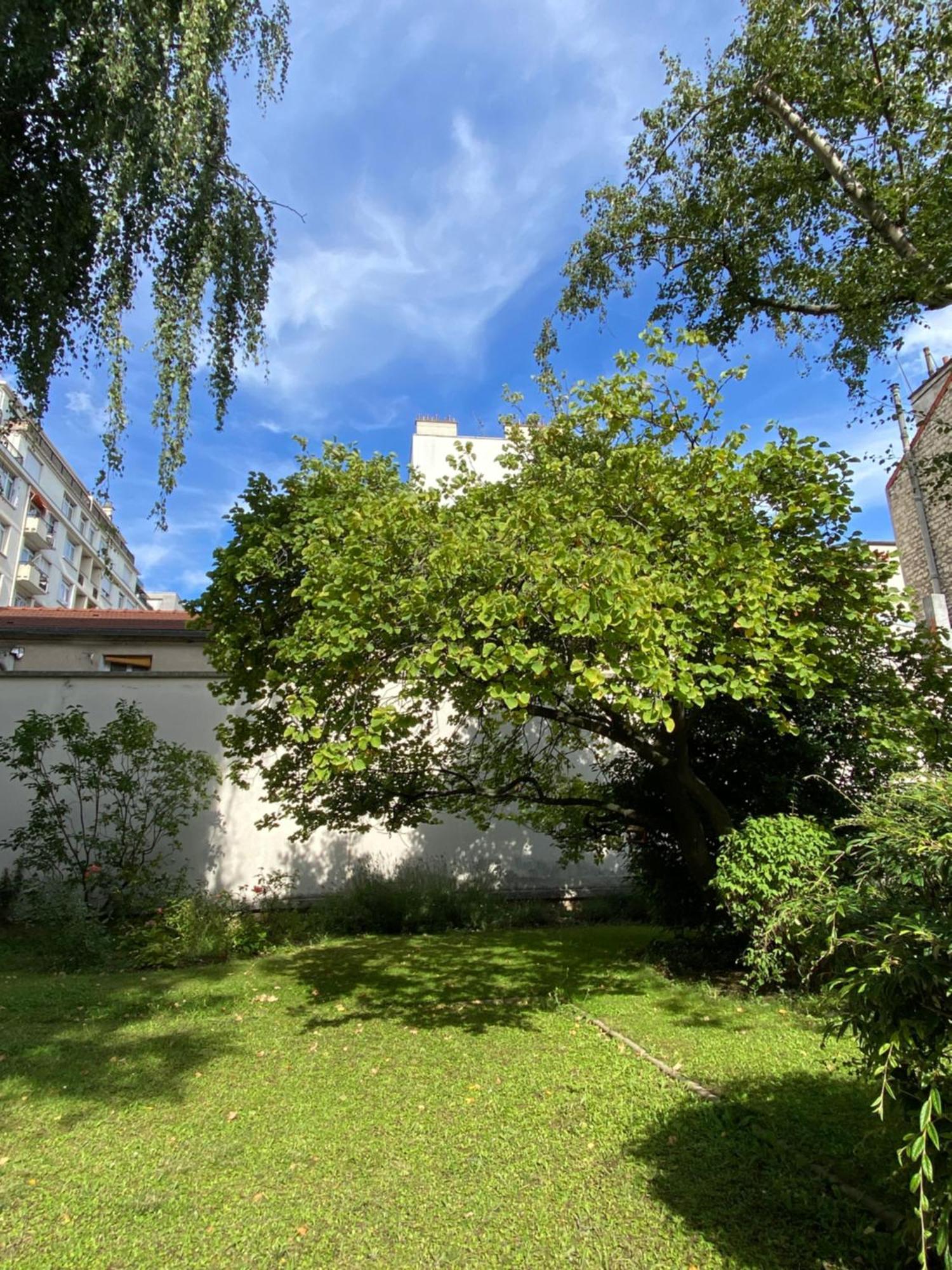 Studio Calme Et Lumineux, Parking Disponible, 100m De Nation Parijs